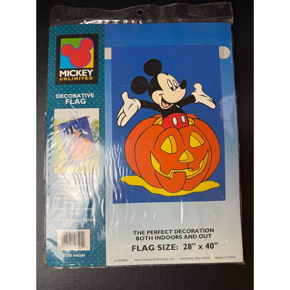 Disney Mickey Unlimited Decorative Flag 28”x40” Pumpkin #46501 Halloween
